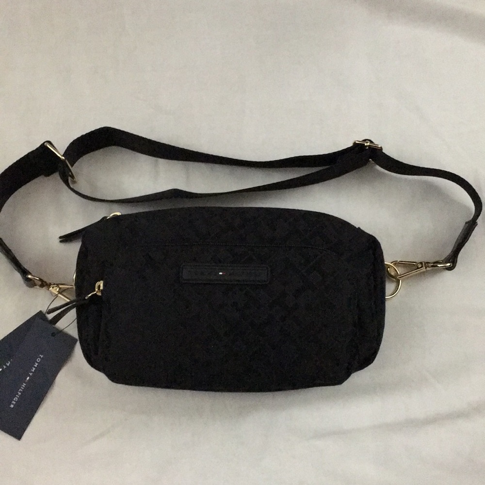 Tommy Hilfiger Black Fanny Pack / Crossbody - Picture 1 of 8